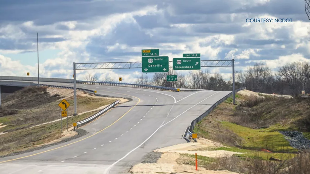 RK&K celebrated the ribbon-cutting for the final section of the Greensboro (NC) Urban Loop, which opened to traffic Monday.