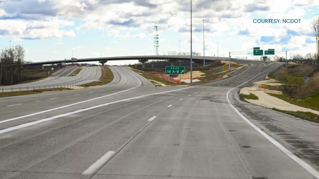 RK&K celebrated the ribbon-cutting for the final section of the Greensboro (NC) Urban Loop, which opened to traffic Monday.